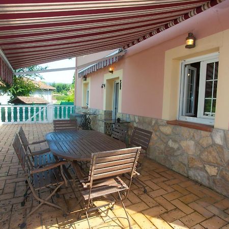Villa Mercedes Piloña Εξωτερικό φωτογραφία