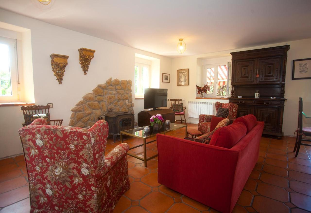 Villa Mercedes Piloña Εξωτερικό φωτογραφία